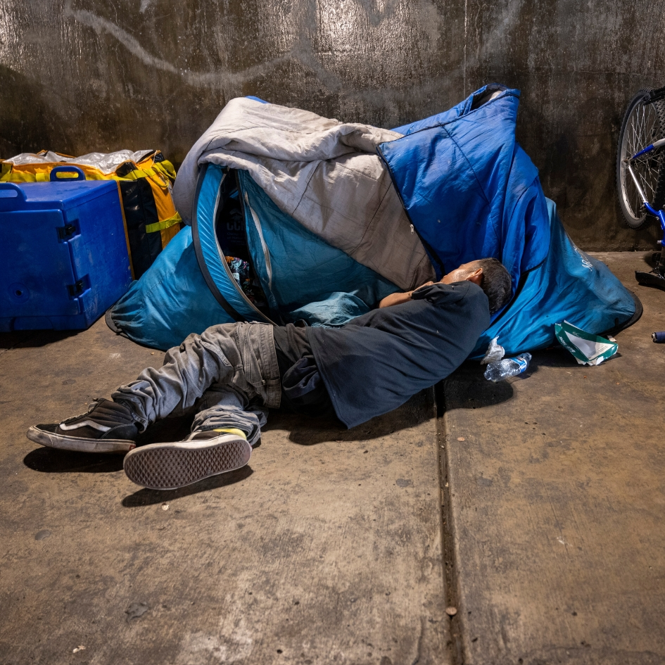 Homeless man in Chicago sleeping on the street